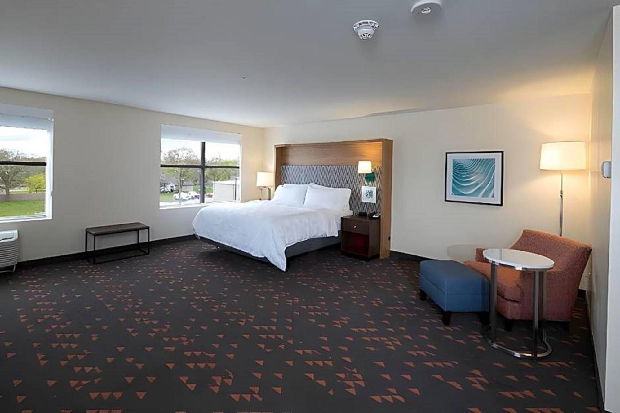 Holiday Inn - Kalamazoo West By Ihg Ngoại thất bức ảnh